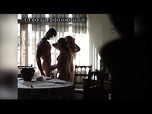 ❤️ Zanmi sèks envite yon nonm jeyan ak yon triyo avè l ' ️ Sèks super nan pònografi ht.pornplaybb.ru ❌❤